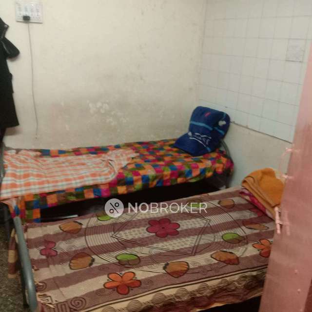 PG for Boys in Narayan Peth