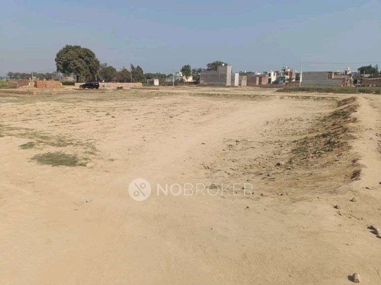 Plot For Sale  In Palwal