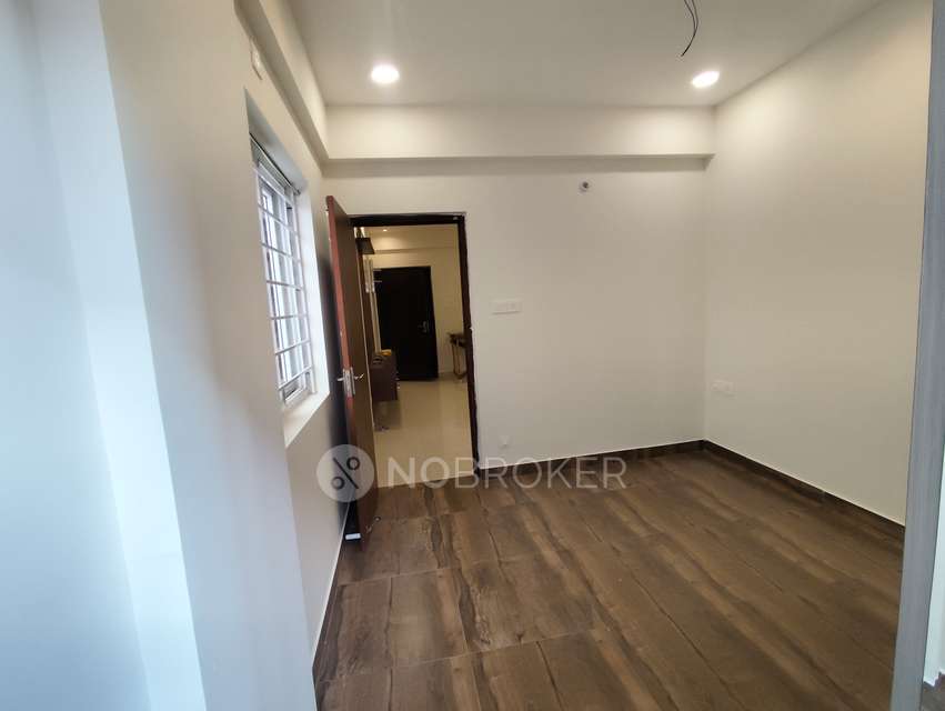 2 BHK Flat In Giridhari Home&#39; S  For Sale  In Kismatpur