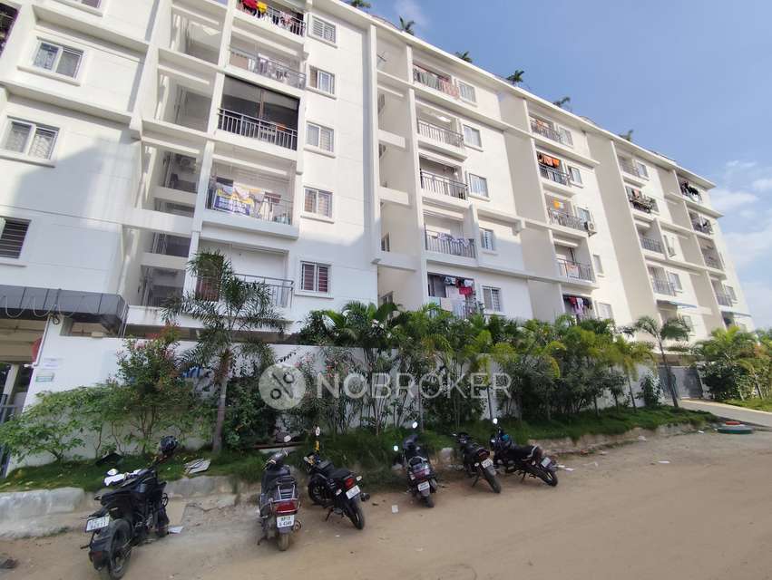 2 BHK Flat In Giridhari Home&#39; S  For Sale  In Kismatpur