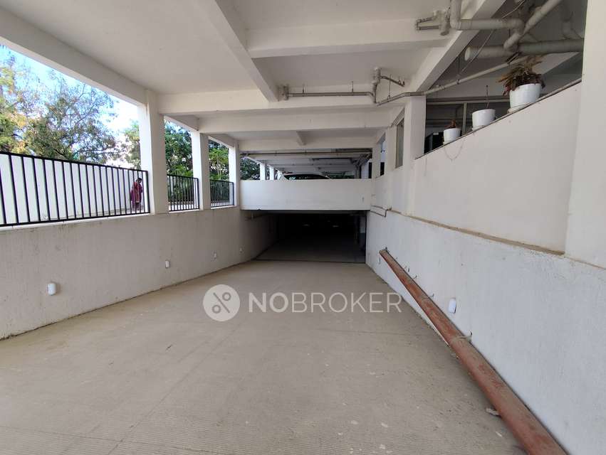 2 BHK Flat In Giridhari Home&#39; S  For Sale  In Kismatpur