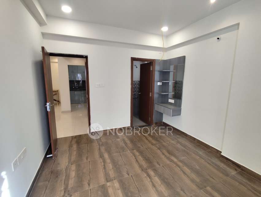 2 BHK Flat In Giridhari Home&#39; S  For Sale  In Kismatpur