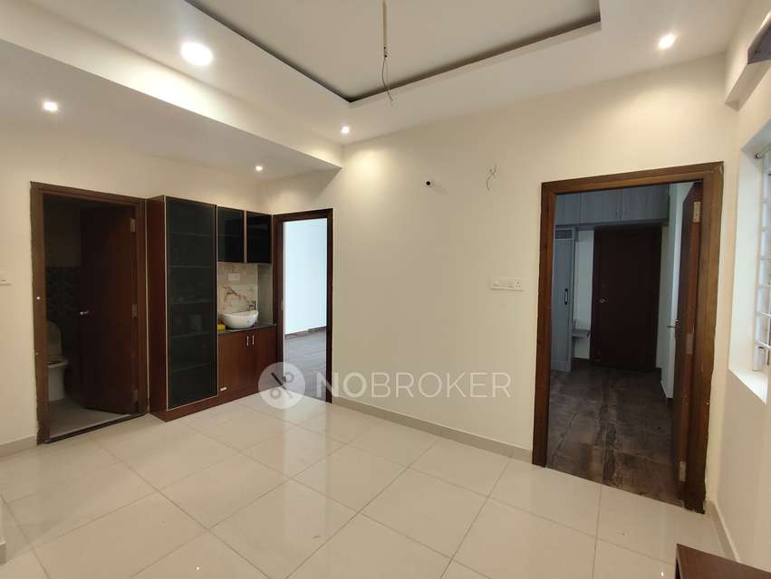 2 BHK Flat In Giridhari Home&#39; S  For Sale  In Kismatpur