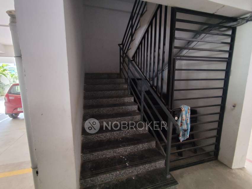 2 BHK Flat In Giridhari Home&#39; S  For Sale  In Kismatpur