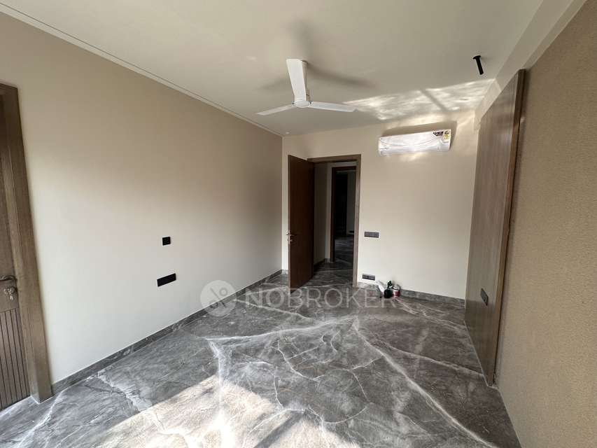 4 BHK House for Rent  In Sector 57