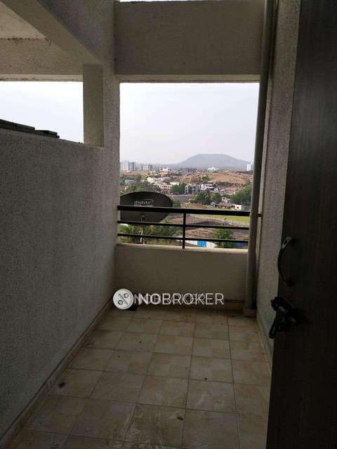 2 BHK Flat In Rkl Complex For Sale  In Charholi Budruk