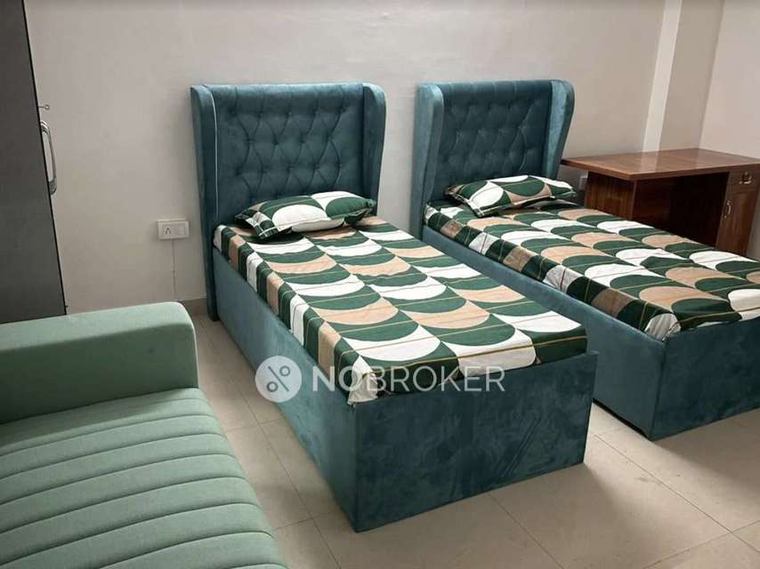 1 RK House for Rent  In Sector 17