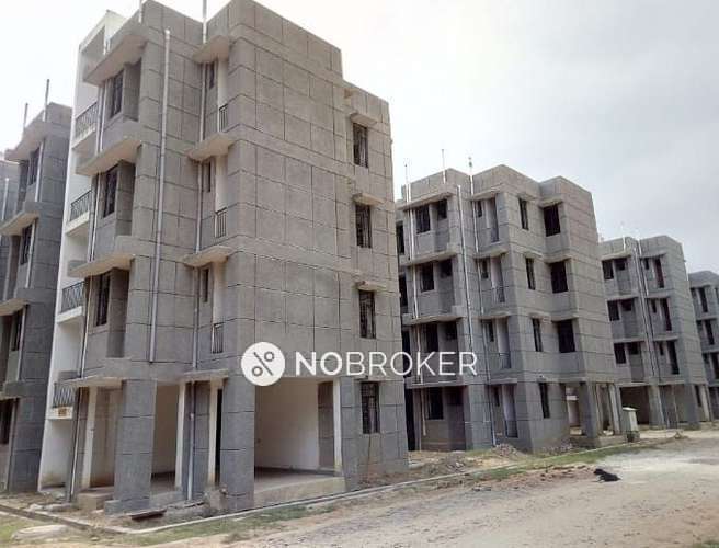 2 BHK Flat In Sector 22d Yamuna Expressway Authority Flats for Rent  In Ballukhera