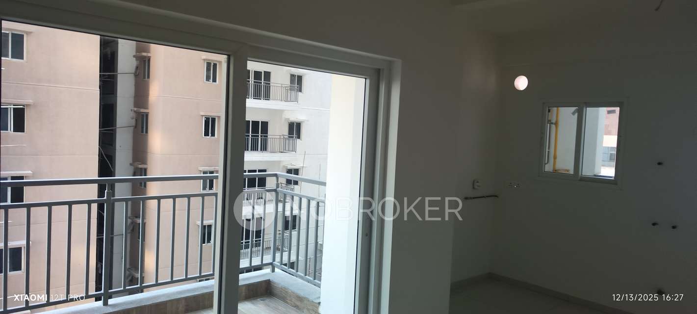 2 BHK Flat In Rajapushpa Provincia, Narsingi For Sale  In Narsingi