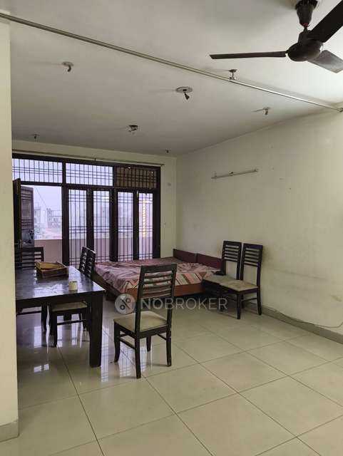 2 BHK Flat In Greenwood Enclave, Wave City for Rent  In Wave City