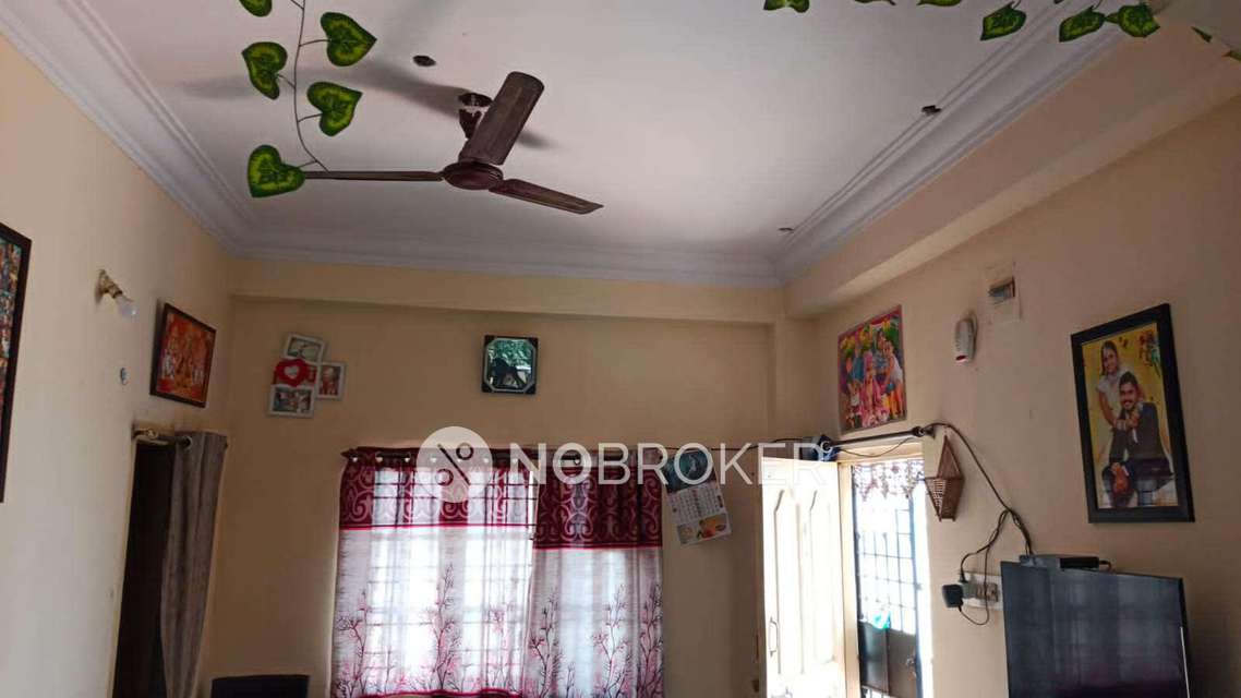 2 BHK Flat In Sri Laxmi Enclave, Miyapur For Sale  In Miyapur