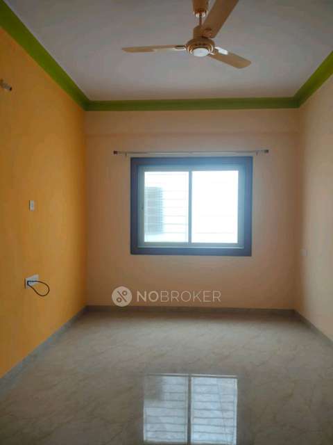 1 BHK Flat In Buulding for Rent  In Mauli Apartment