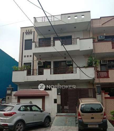 3 BHK Flat In Himvarsha Apartments for Rent  In Patparganj