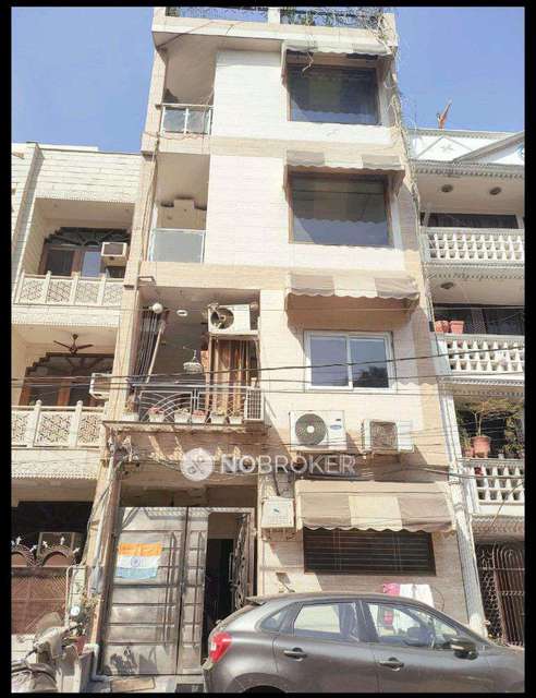 PG for Girls in Rohini