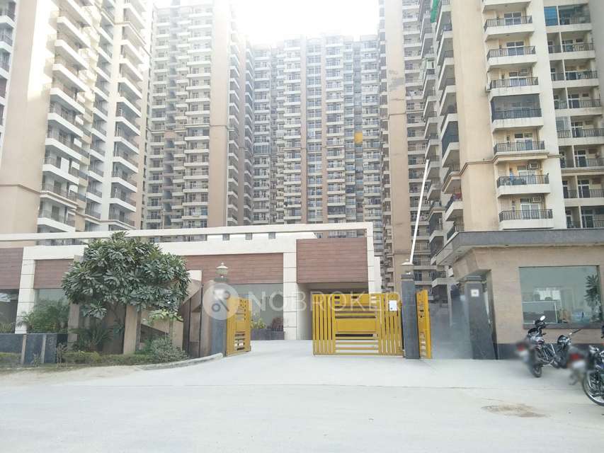 2 BHK Flat In Saviour Greenisle for Rent  In Crossings Republik