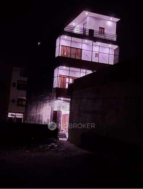 4+ BHK Flat For Sale  In Dadri