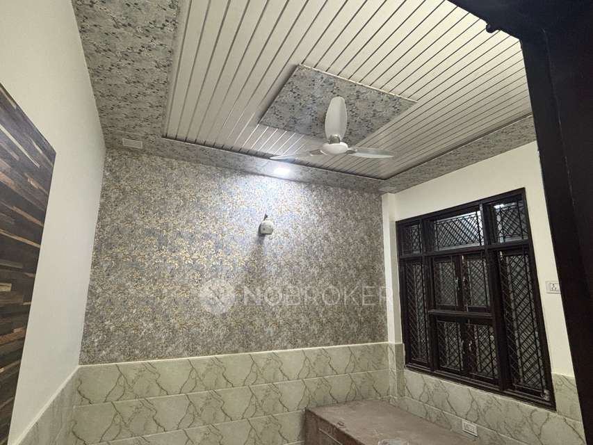 4 BHK House For Sale  In Pitampura