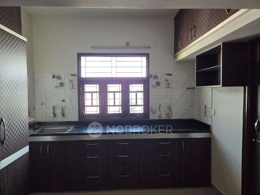 2 BHK Flat In Standalone Building  For Sale  In As Rao Nagar&#40;radhika&#41;