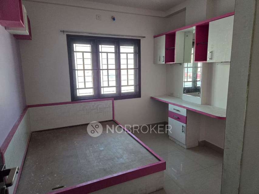 2 BHK Flat In Standalone Building  For Sale  In As Rao Nagar&#40;radhika&#41;