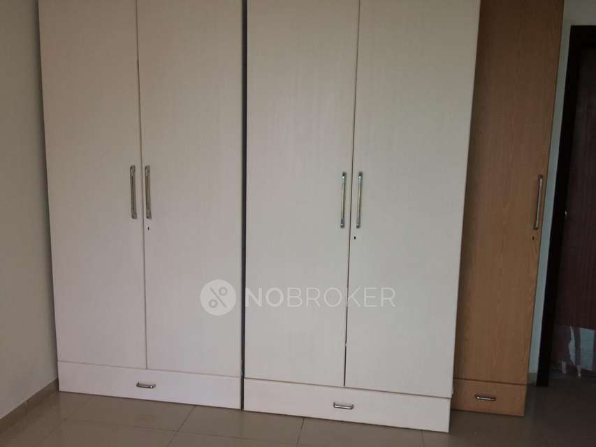 3 BHK Flat In Oberoi Splendor For Sale  In Jogeshwari East