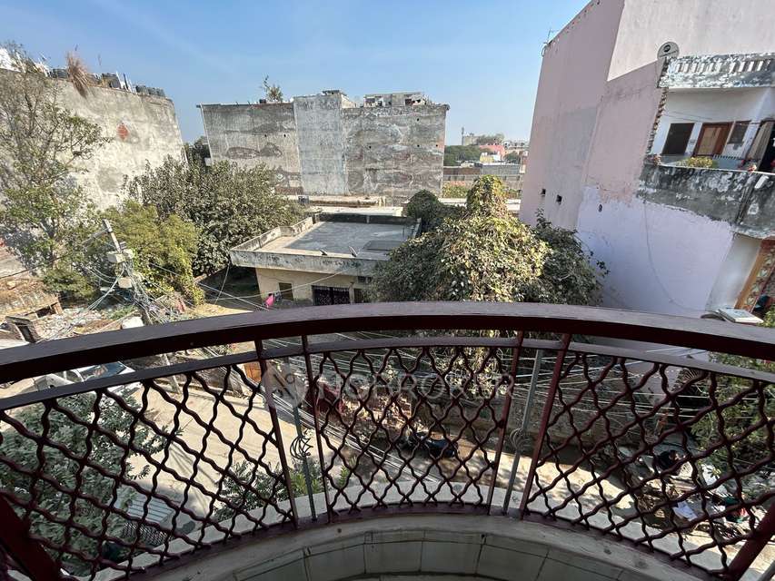 2 BHK House for Rent  In Narela