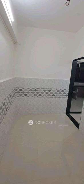 1 RK Flat In Vijay Bhavan, Chembur For Sale In Chembur