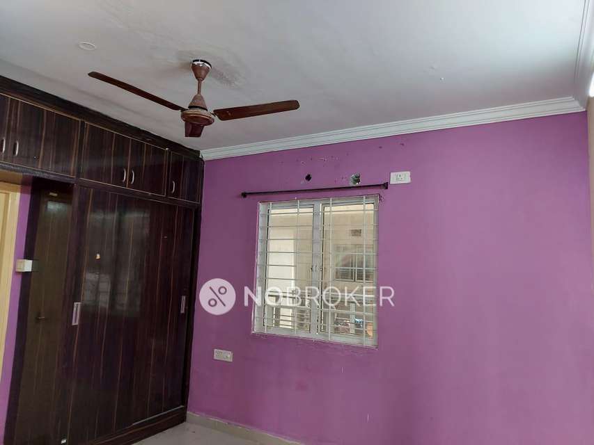 2 BHK Flat In Janapriya Metropolis  For Sale  In Moti Nagar