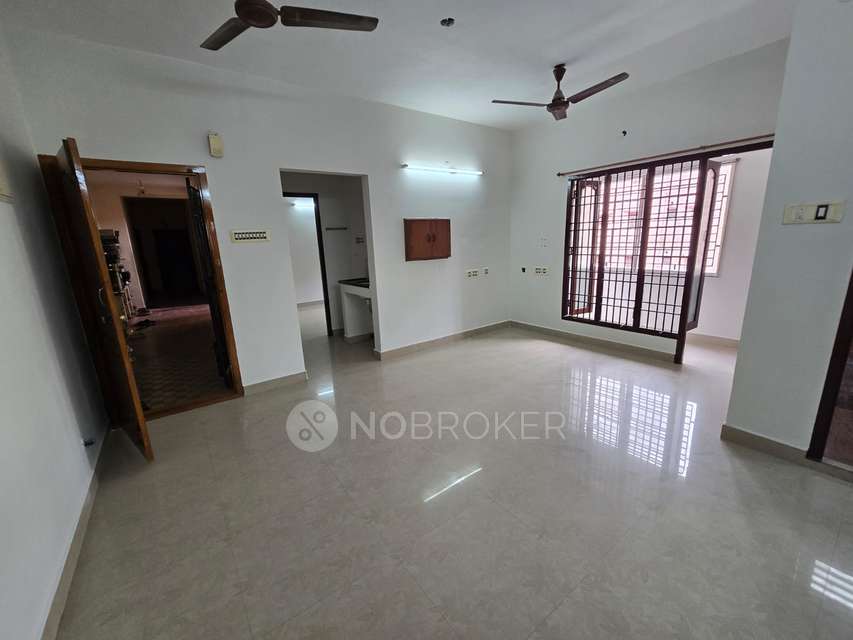 2 BHK Flat In Raman Flats, Medavakkam for Rent  In Medavakkam