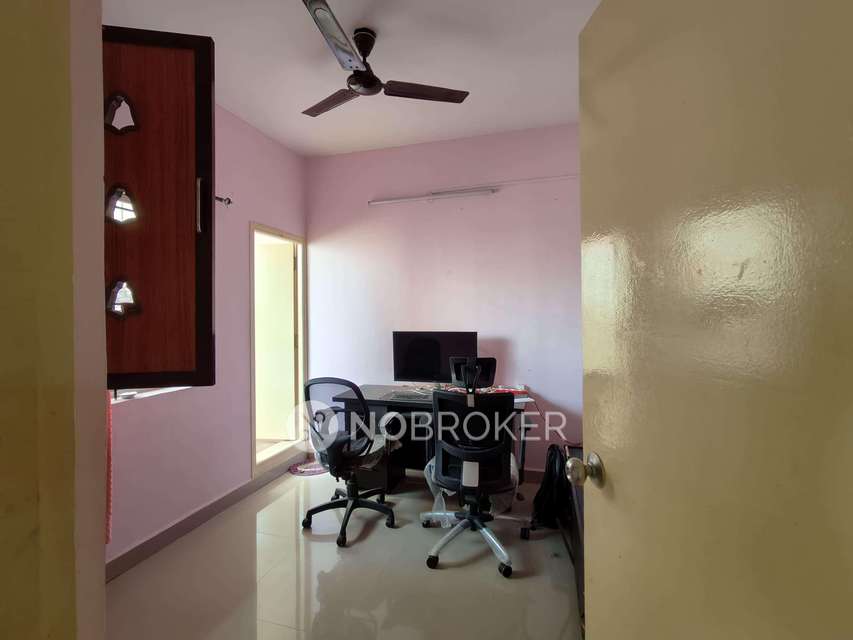 2 BHK Flat In Pragathi Royale 2 For Sale  In Electronic City Phase 1