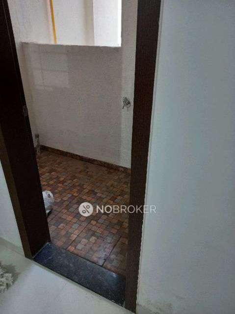 2 BHK Flat In Majestique Oasis for Rent In Wagholi