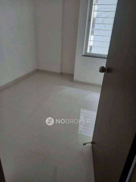 2 BHK Flat In Majestique Oasis for Rent In Wagholi