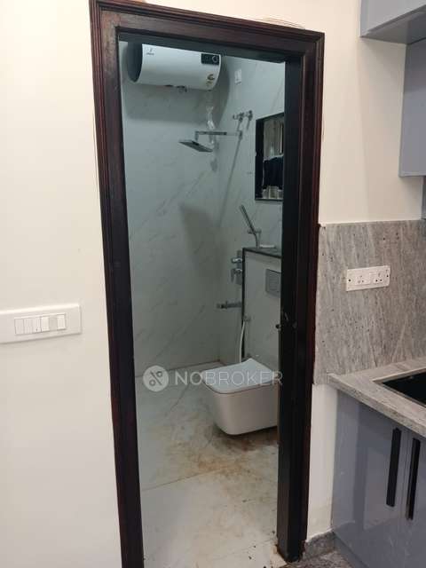 1 RK Flat In Mr & Mrs John Priya For Sale  In Lingarajapuram