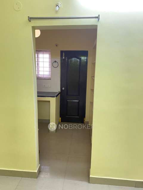 1 BHK Flat In Vaddepally Enclave, Kukatpally, Hyderabad For Sale  In Kukatpally, Hyderabad