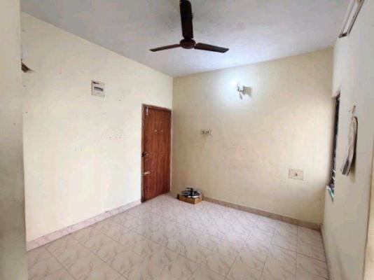 1 BHK Flat In Tnhb Sholinganallur for Rent  In Tnhb 392 Flats
