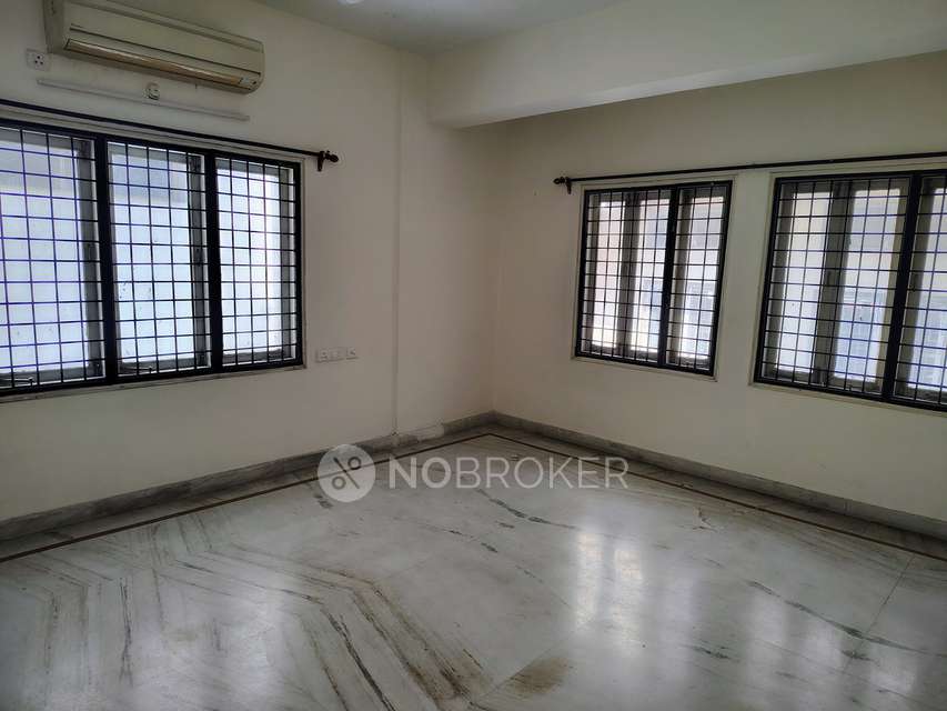 3 BHK Flat In S.s.r.r Heights For Sale  In Sanath Nagar
