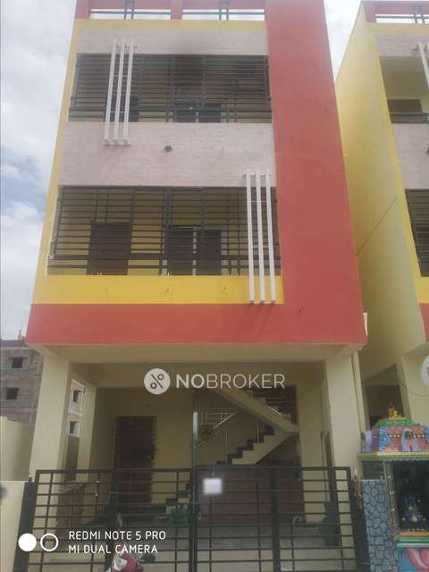 4+ BHK House For Sale  In Pallikaranai