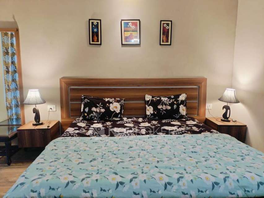 1 RK Flat In Paramount Golf Foreste, Surajpur For Sale  In Surajpur