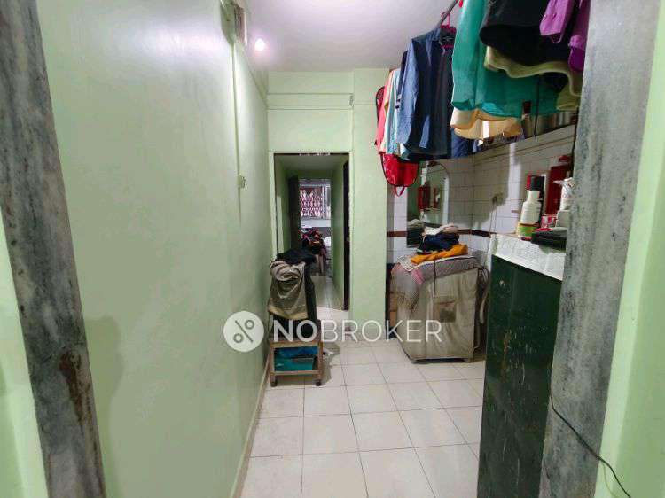 2 BHK Flat In Shree Complex For Sale  In Khadakpada