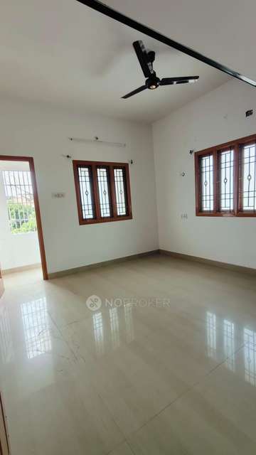 2 BHK Flat In Shanthinivas For Sale  In Madambakkam
