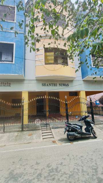 2 BHK Flat In Shanthinivas For Sale  In Madambakkam