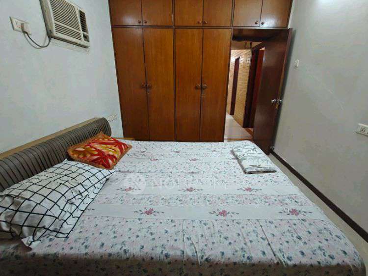 2 BHK Flat In Evershine Greens For Sale  In Andheri West