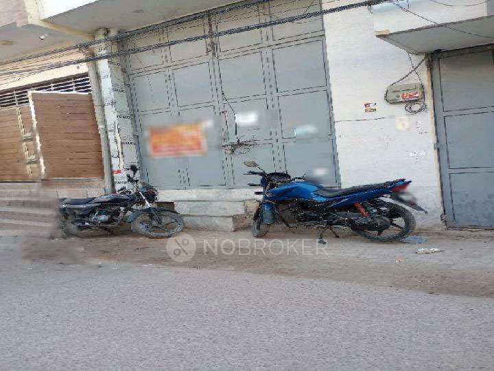 Godown/Warehouse in Sitapuri, Delhi for sale 