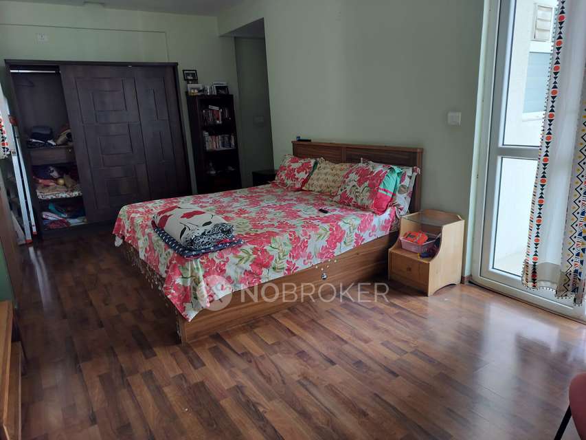 4 BHK Flat In Vaswani Reserve, Marathahalli Sarjapur Outer Ring Road, Bangalore for Rent  In Marathahalli Sarjapur Outer Ring Road, Bangalore( Fixed Rent And Deposit ) 