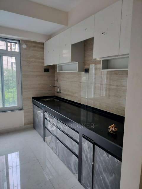 Shared Room for Female In 2 BHK  In Mhada Building Vikhroli East In Vikhroli East 