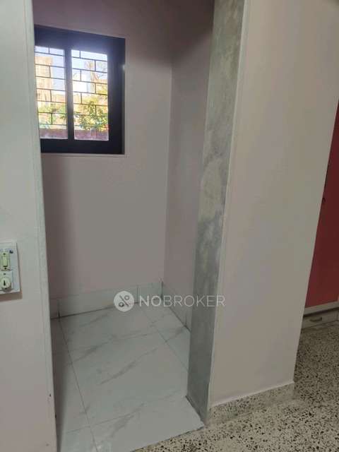 2 BHK Flat In Ishwar Apts, Bhusari Colony,opp.ekalvya College,kothrud,pune 38 for Rent  In 81229, Subarao Kadam Rd, Bharati Nagar, Kothrud, Pune, Maharashtra 411038, India