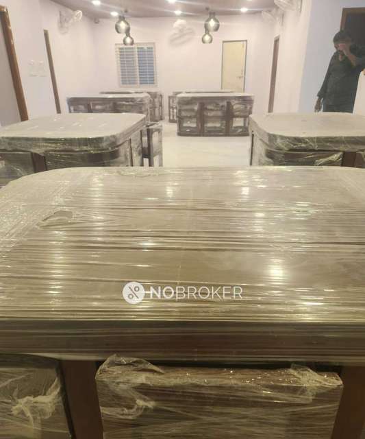 PG for Boys in Migh Colony,