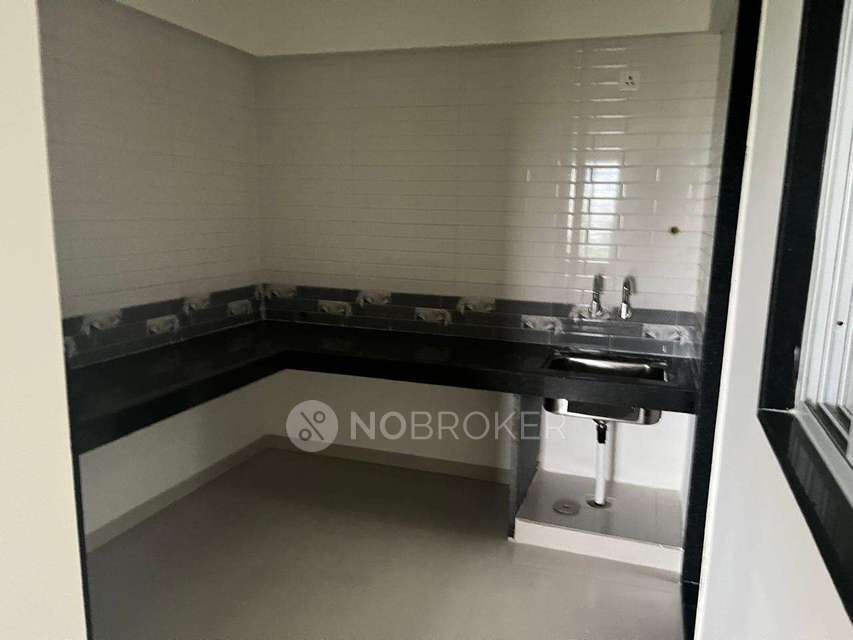 2 BHK Flat In Vardhaman Moonstone for Rent  In Tathwade