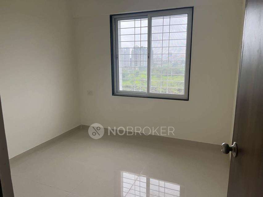 2 BHK Flat In Vardhaman Moonstone for Rent  In Tathwade