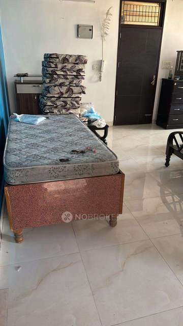 3 BHK Flat In Rwa Kiran Garden for Rent  In Uttam Nagar