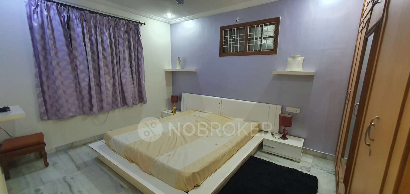 3 BHK Flat In Smr Vinay Classic Apartment for Rent  In Kondapur